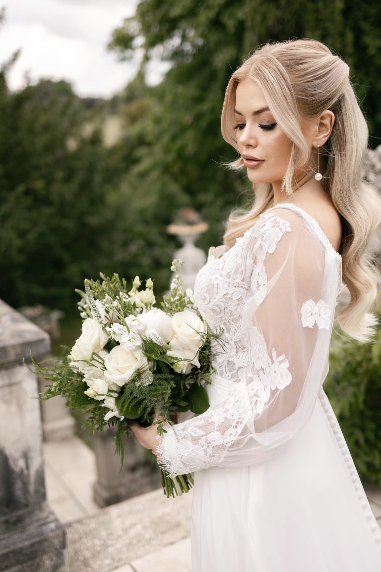 Bridal makeup artist - MyTakeOnMakeup